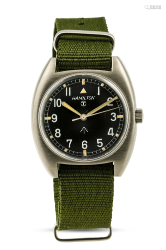 HAMILTON - W10 orologio militare con cassa tonneau