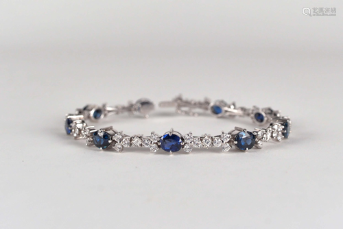 18 kt white gold bracelet set with diamonds and