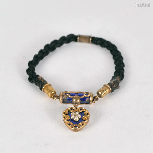 18 kt yellow gold mourning bracelet with an enamelled