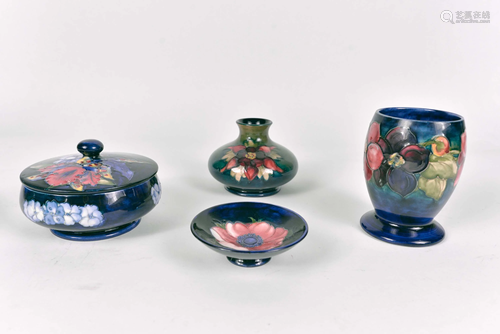 Moorcroft, Walter - Porcelain lot - 1953-78