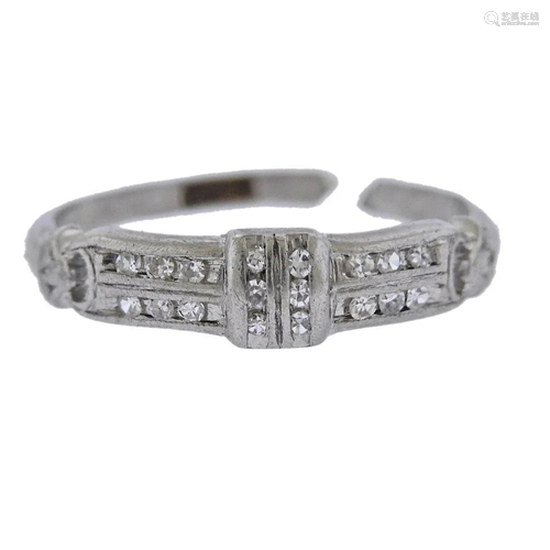 Art Deco Platinum Diamond Ring