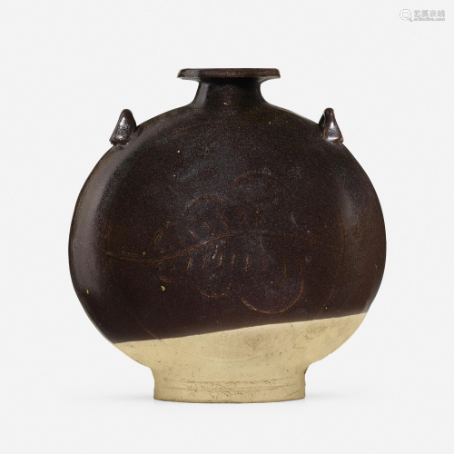 Chinese, Unusual Henan Black-glazed moon flask