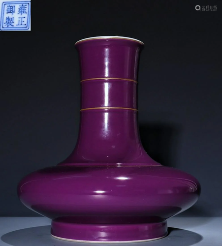 YONGZHENG MARK PURPLE GLAZE OUTLINE IN GOLD VASE