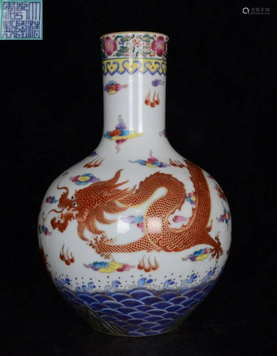 QIANLONG MARK ENAMELED GLAZE DRAGON PATTERN VASE