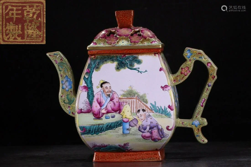 QIANLONG MARK ENAMELED GLAZE TEAPOT