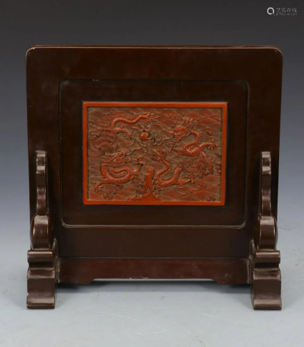 LACQUER WITH GEM DECORATED SCREEN
