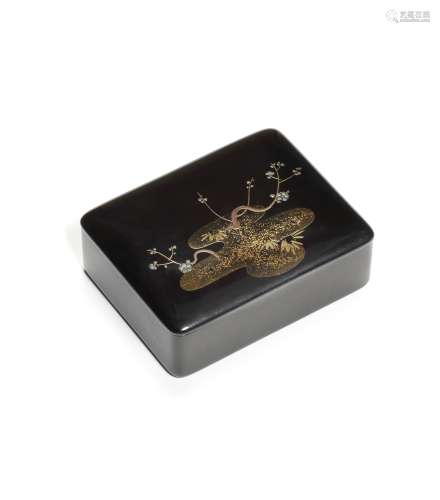 A lacquer kobako (small box) with en-suite cover By Taikai T...