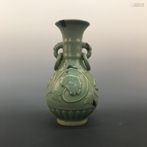 Chinese Green Glazed Vase