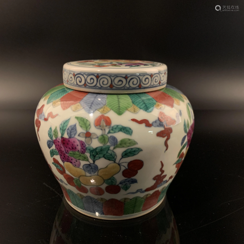 Chinese Duocai Flower Jar