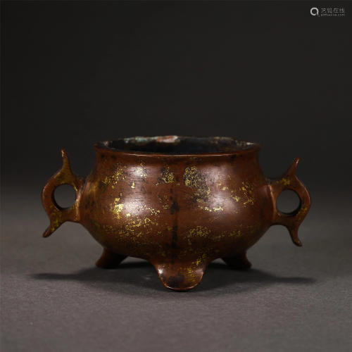 A CHINESE GILT BRONZE TRIPOD CENSER WITH DOUBLE HAN…