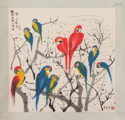 A CHINESE PAINTING OF PARROTS