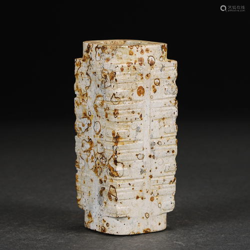 A CHINESE CARVED JADE CONG VASE