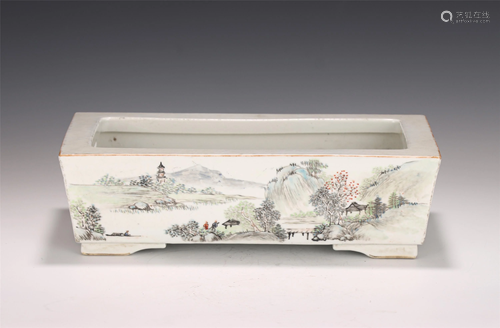 A CHINESE FAMILLE ROSE RECTANGULAR PORCELAIN BRUSH