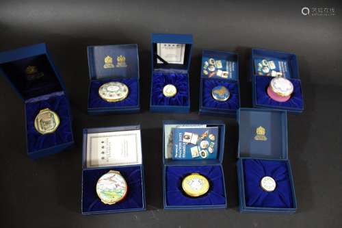 HALCYON DAYS ENAMEL BOXES 14 various small enamel boxes incl...