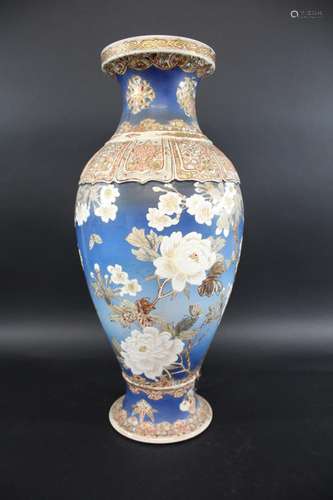 LARGE JAPANESE SATSUMA VASE a Meiji period satsuma vase of u...