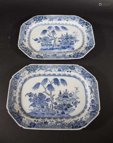 CHINESE EXPORT BLUE & WHITE PLATES including two 18thc expor...
