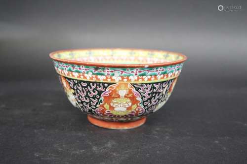 CHINESE ENAMELLED EXPORT BOWL - THAI MARKET Qing Dynasty, 19...