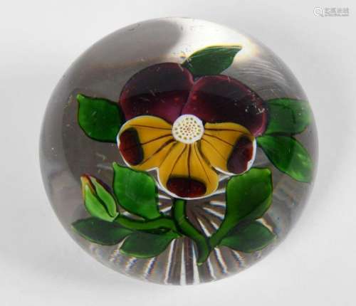 BACCARAT GLASS PAPERWEIGHT A Baccarat pansy weight with amet...
