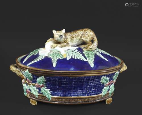 MAJOLICA GAME PIE DISH - FOX & GOOSE probably by Joseph Hold...