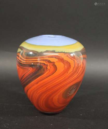 PETER LAYTON - CONTEMPORARY GLASS VASE - MIRAGE the vase wit...