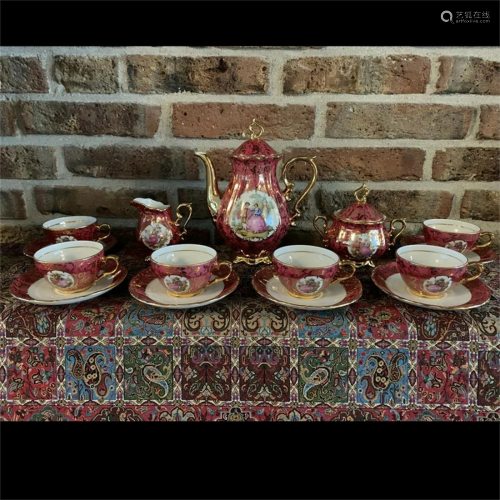 A Set of Porcelain Tea Set