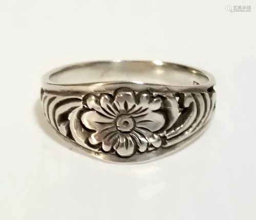Nice 925 Sterling Hand Carved Flower Ring