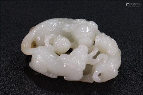 A Carved Jade Lion Shaped Ornament