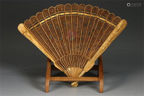 A Chinese Gilt Bronze Filigreed Fan