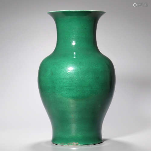 清中期 绿釉尊瓶