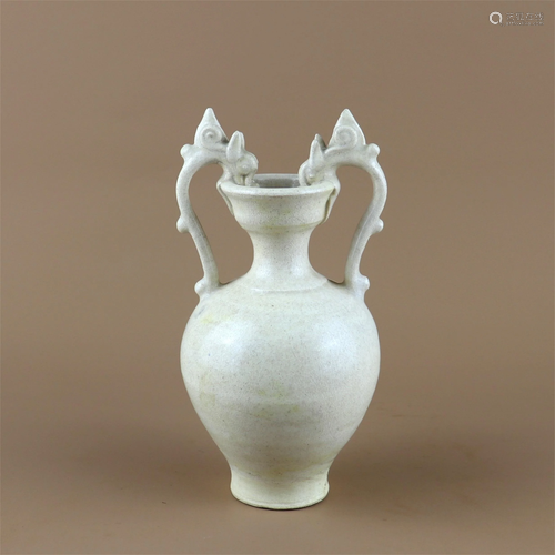 A White Glazed Porcelain Double Ear Vase