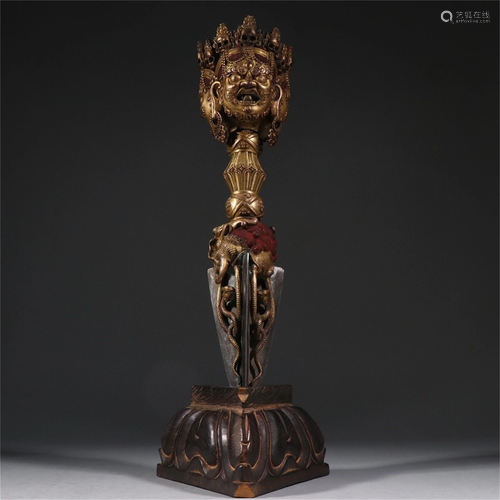 A Chinese Gilt Bronze Ornament