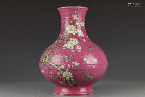 A Red Glazed Famille Rose Porcelain Vase