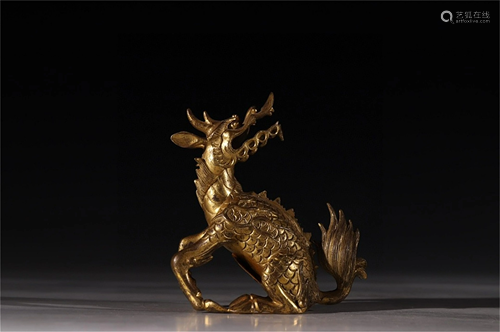 A Gilt Bronze Beast Shaped Decoration