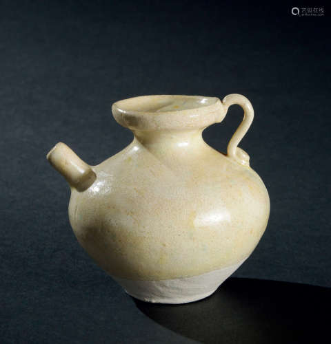 唐代（618～907） 白瓷小执壶