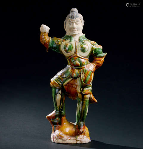 唐代（618～907） 三彩武人俑