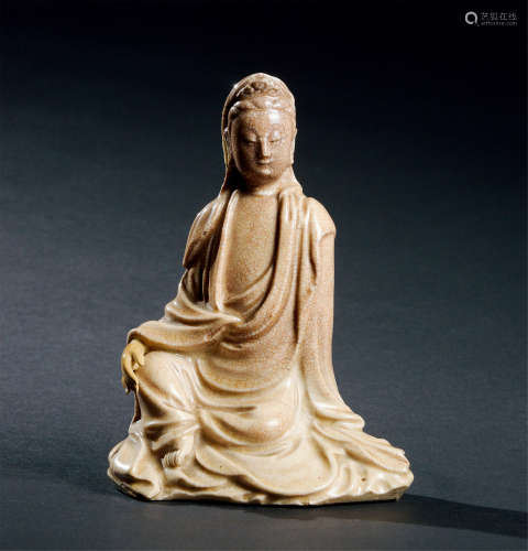 明代（1368～1644） 哥釉自在观音菩萨座像