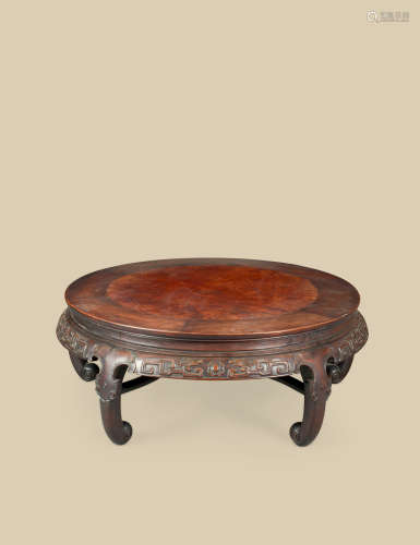 清代（1644～1911） 红木嵌瘿木螭龙纹五足圆桌