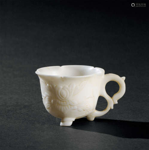 宋代（960～1279） 汉白玉雕兰花杯