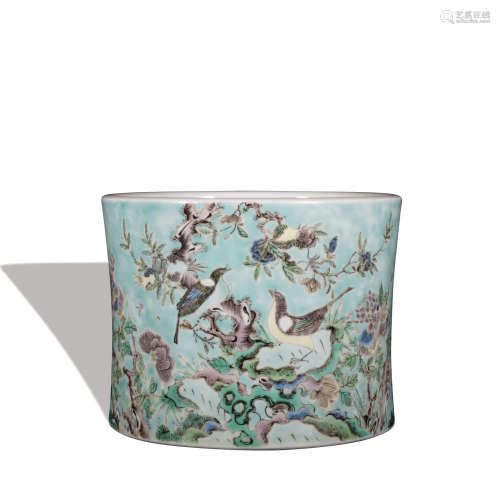 A Wu cai 'floral and birds' pen container
