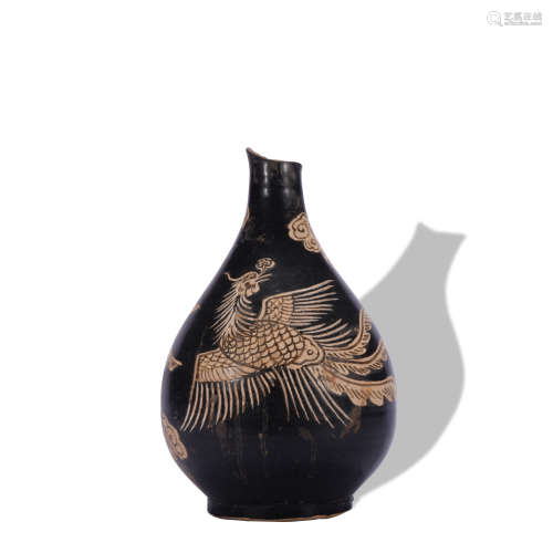 A Cizhou kiln 'phoenix' vase