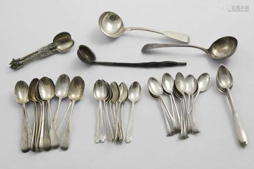 TEA SPOONS:- A set of ten tea spoons with crossed golf clubs...