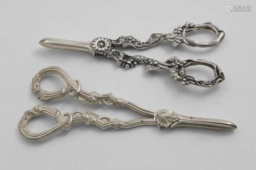 TWO PAIRS OF ELIZABETH II GRAPE SHEARS the longest pair 6;.9...