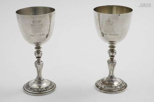 A PAIR OF ELIZABETH II COMMEMORATIVE SILVER WEDDING GOBLETS ...