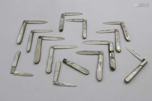 FOURTEEN VARIOUS MOTHER-OF-PEARL MOUNTED FOLDING FRUIT KNIVE...