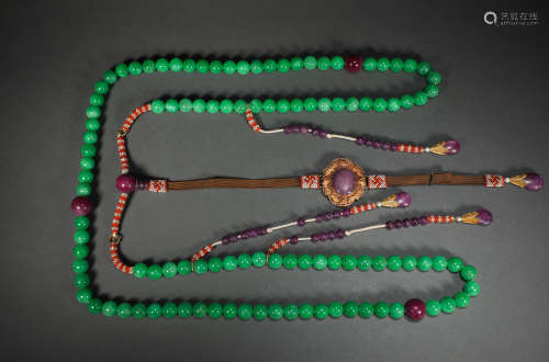 Qing Dynasty - A Plate of  Jade Beads