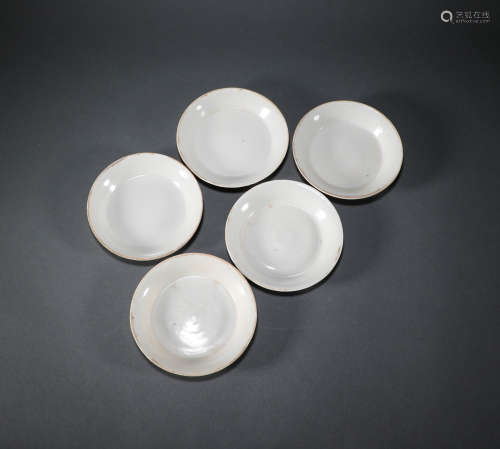 Liao Dynasty - A Set of Ding Kiln Dishes