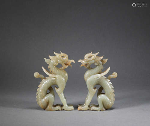 Ming Dynasty - A Pair of Hetian Jade Dragons