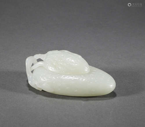 Qing Dynasty - Hetian Jade Litchi Cover Box