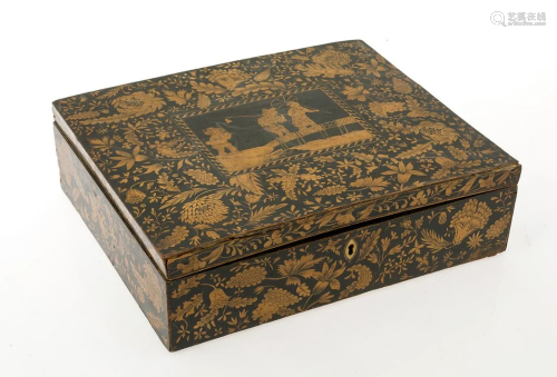 Oriental box imitating marquetry