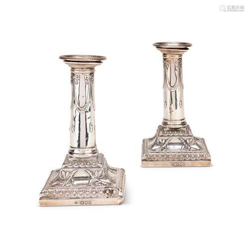 A PAIR OF LATE VICTORIAN SILVER COLUMNAR CANDLESTICKS BY THO...